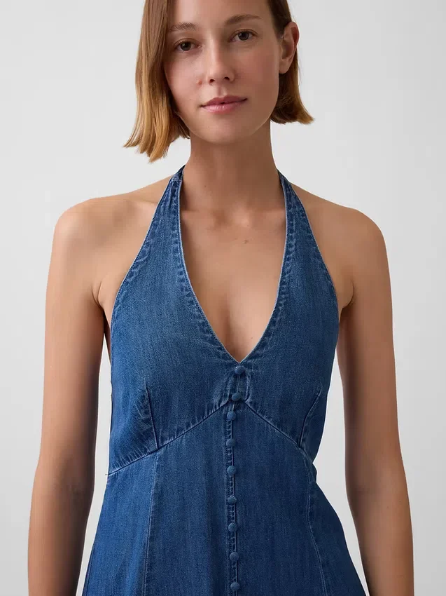 Vestido largo halter de vaquero con costuras