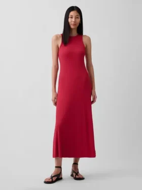 Vestido largo moderno con sujetador incorporado y canalé