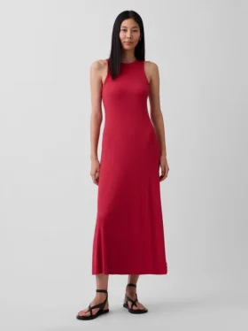 Vestido largo moderno con sujetador incorporado y canalé