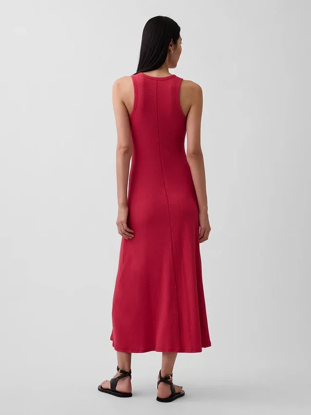 Vestido largo moderno con sujetador incorporado y canalé