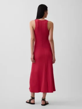 Vestido largo moderno con sujetador incorporado y canalé