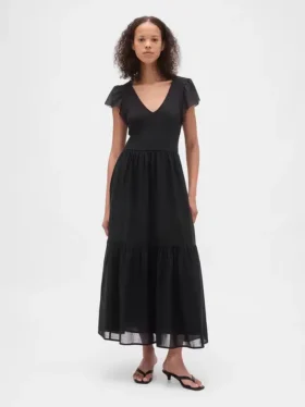 Vestido largo moderno con volantes de mezcla de tejidos
