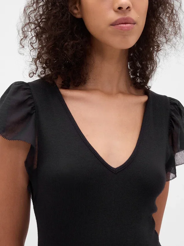Vestido largo moderno con volantes de mezcla de tejidos
