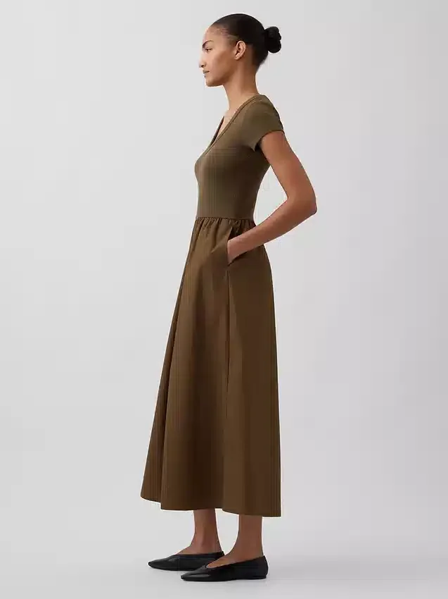 Vestido largo moderno de mezcla de tejidos