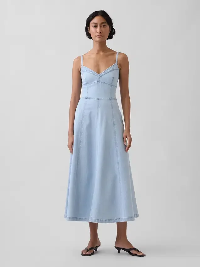 Vestido largo tipo corsé con costuras de denim