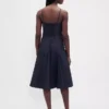 Vestido midi con cuello en V y costuras