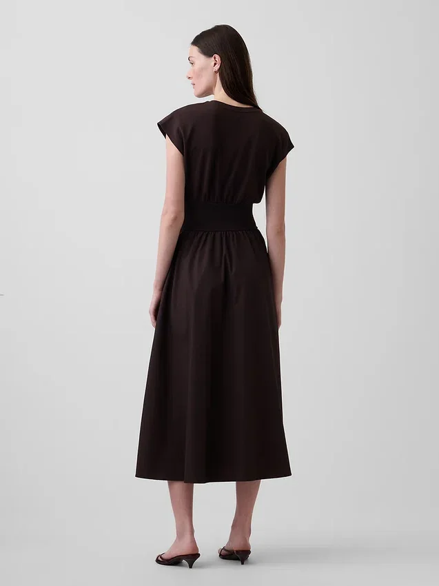 Vestido midi de cintura baja en mezcla de tejidos