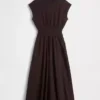Vestido midi de cintura baja en mezcla de tejidos