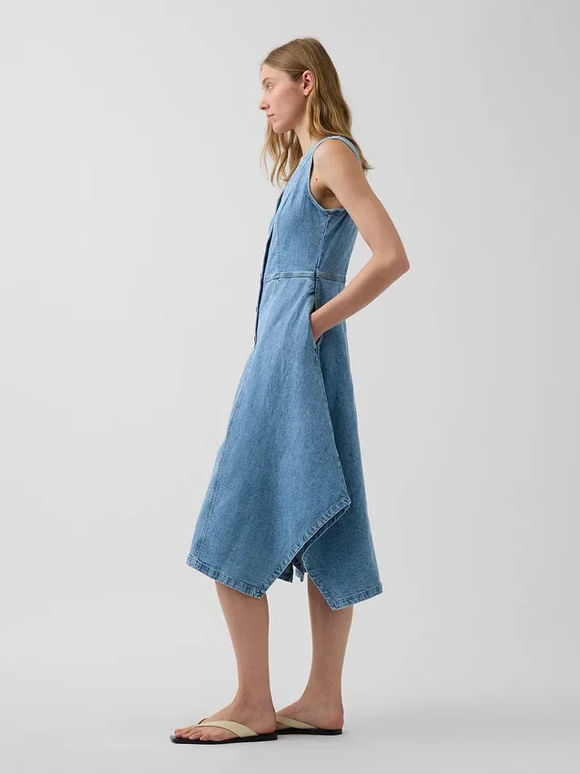 Vestido midi de denim con bajo en forma de pañuelo
