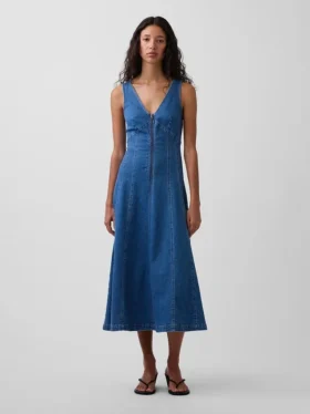 Vestido midi de denim con cremallera frontal y costuras
