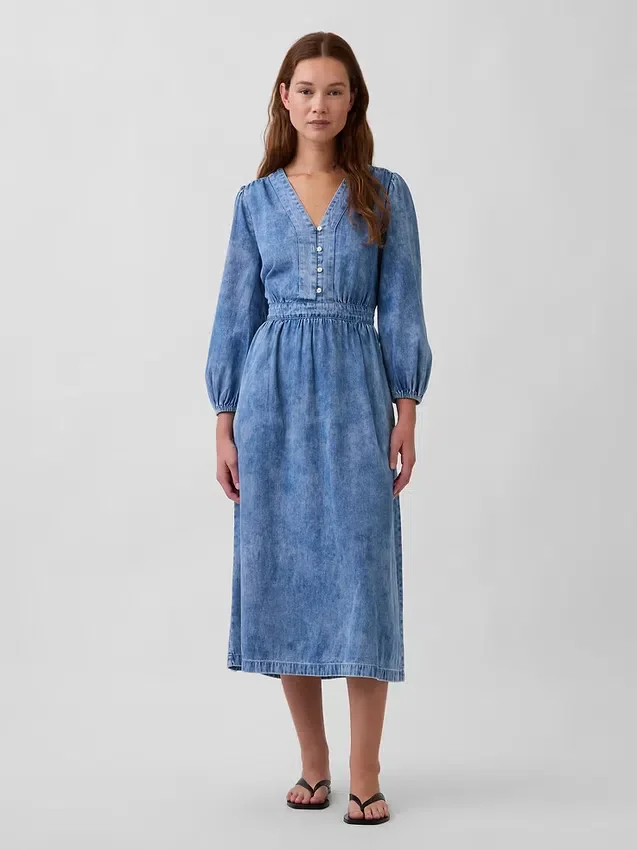 Vestido midi de vaquero con cintura de parches