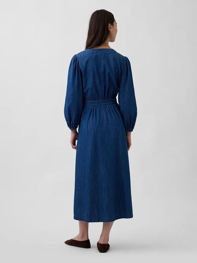 Vestido midi de vaquero con cintura de parches