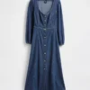 Vestido midi de vaquero con escote corazón