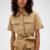 Vestido mini tipo gabardina GAP × Victoria Beckham