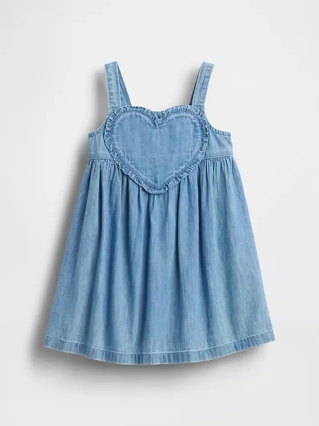 Vestido sin mangas con corazón de denim para bebés y niños pequeños