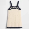 Vestido sin mangas de ganchillo para niñas pequeñas