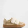 Zapatillas con purpurina y pelo vegano para niños pequeños