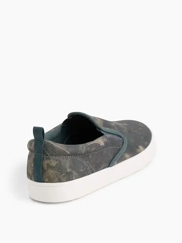 Zapatillas sin cordones de lona con estampado de camuflaje para niños